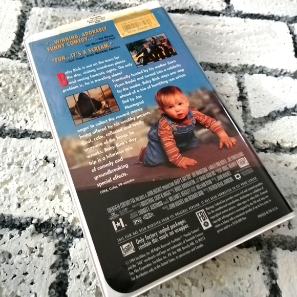 Baby's Day Out VHS - Picture 2 of 2